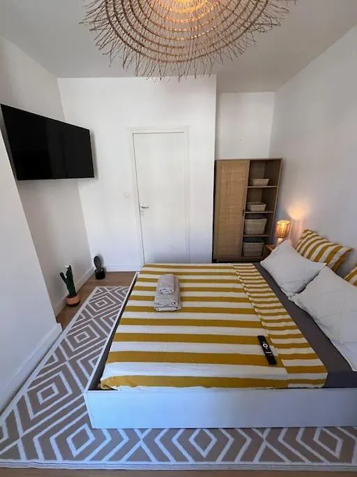 La French Casa Gp Star Apartment Marseille 0*,  France